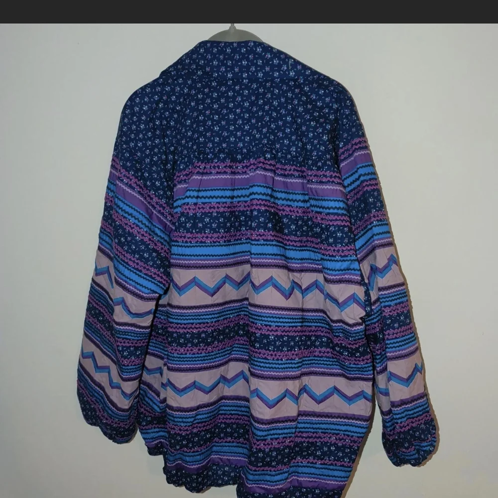 Colorful Patterned Jacket - Picture 4 of 5